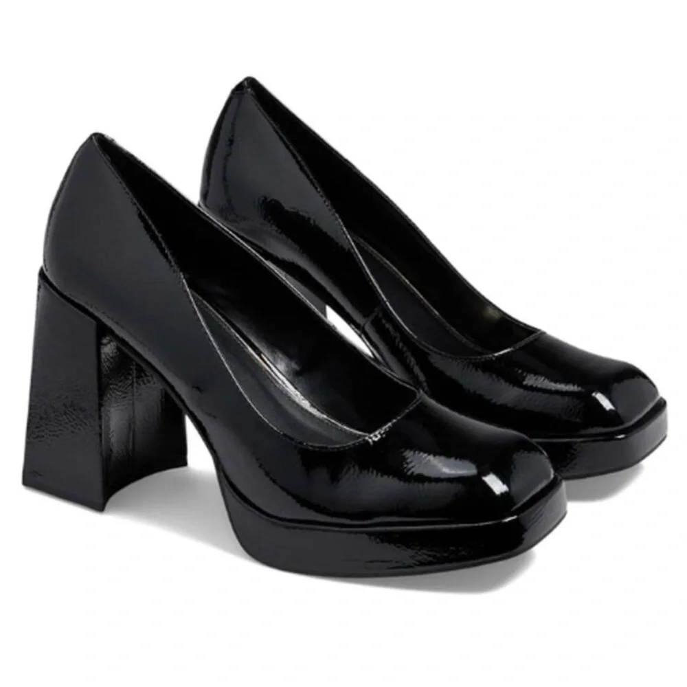 Kenneth Cole -women’s Bri Platform Pump black patent faux leather heel shoes 6.5